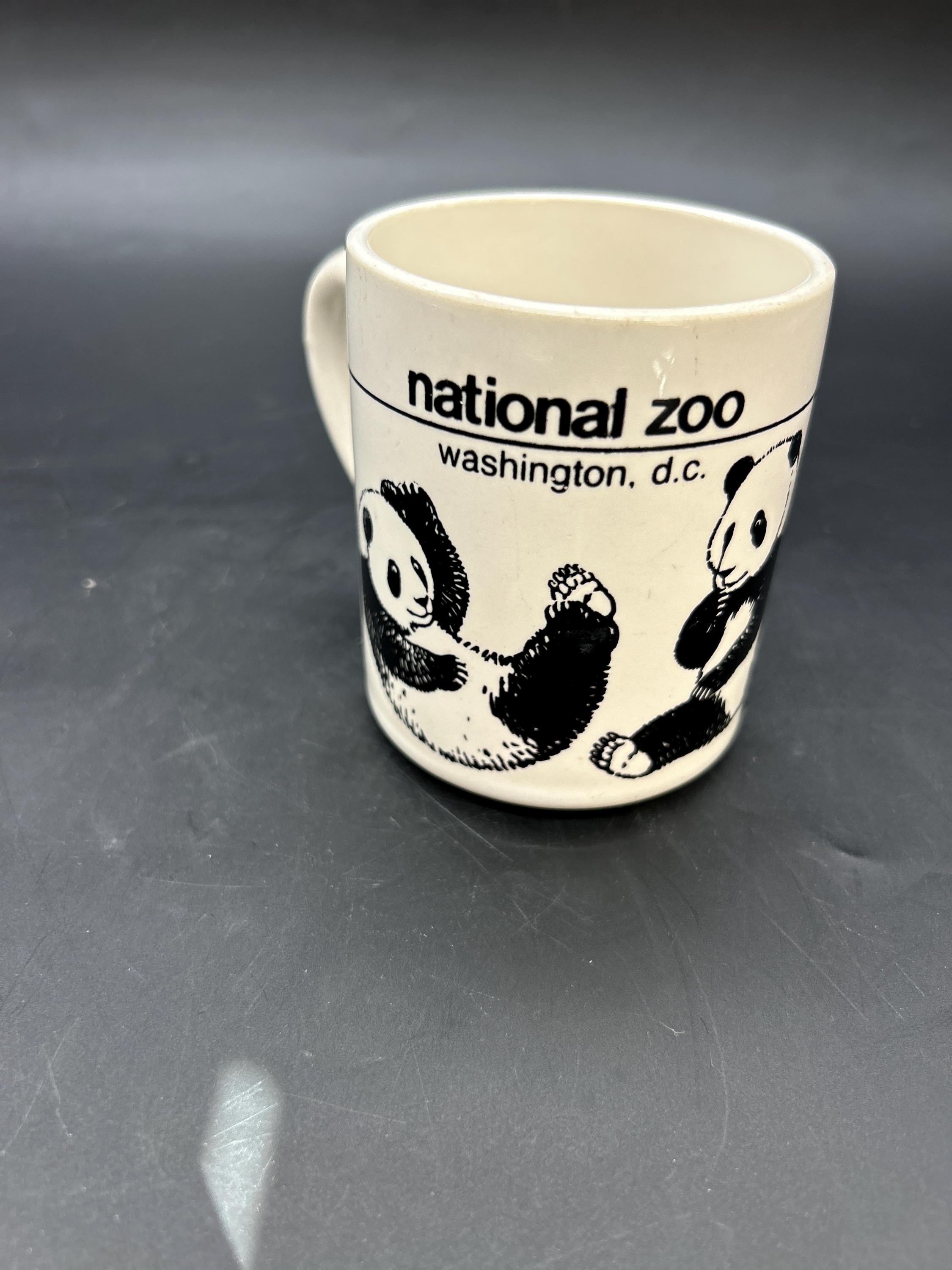 ティーカップパンダ＊ シーグラスアート Vintage 1982 National Zoo Washington DC Black White Panda 8oz