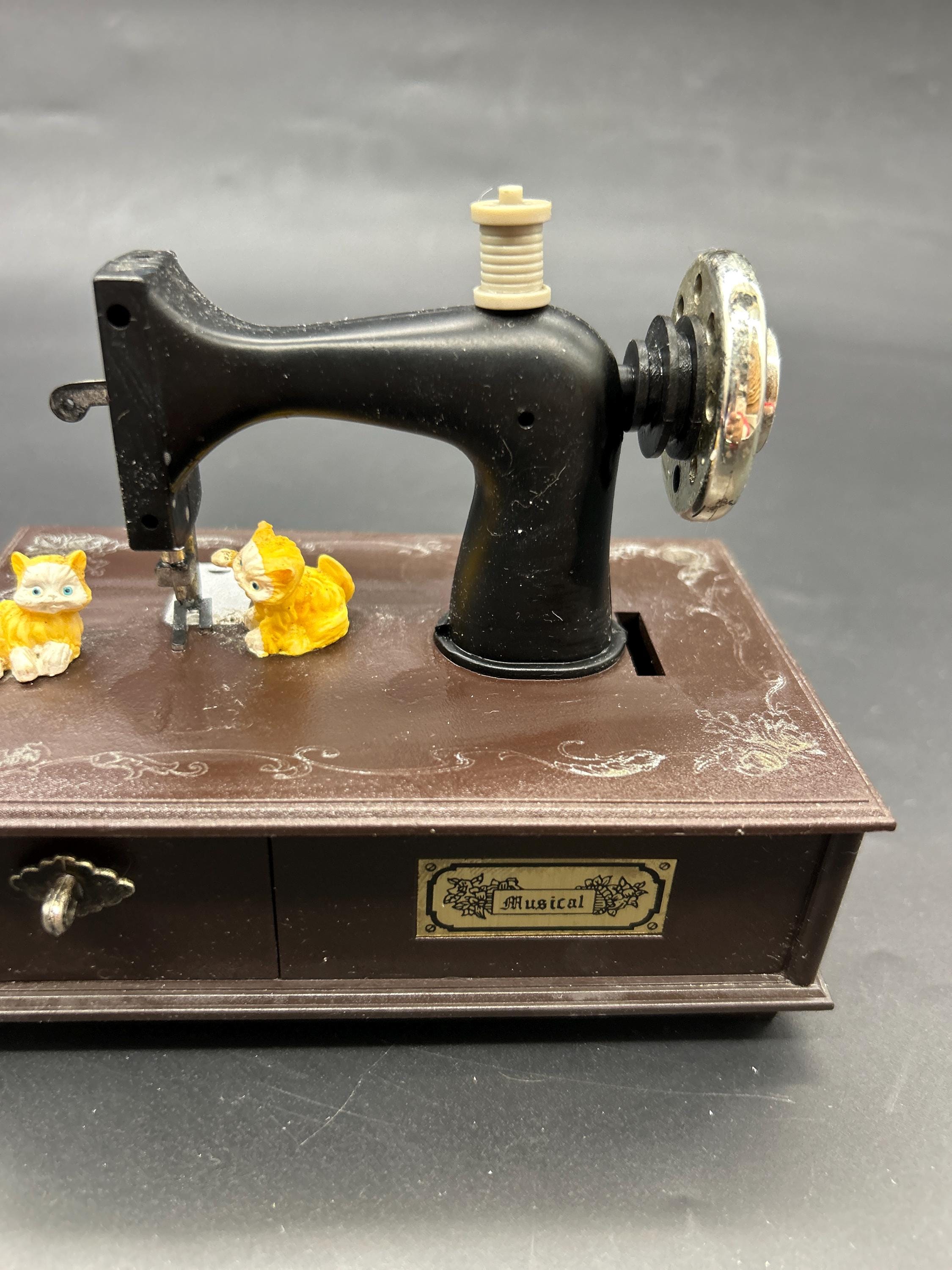 Vintage Sewing Kittens Machine Berkeley Designs Music Box Works - Etsy