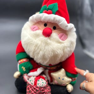 Cute SANTA CLAUS Plush Christmas Sitting Stuffed Doll Vintage 1995