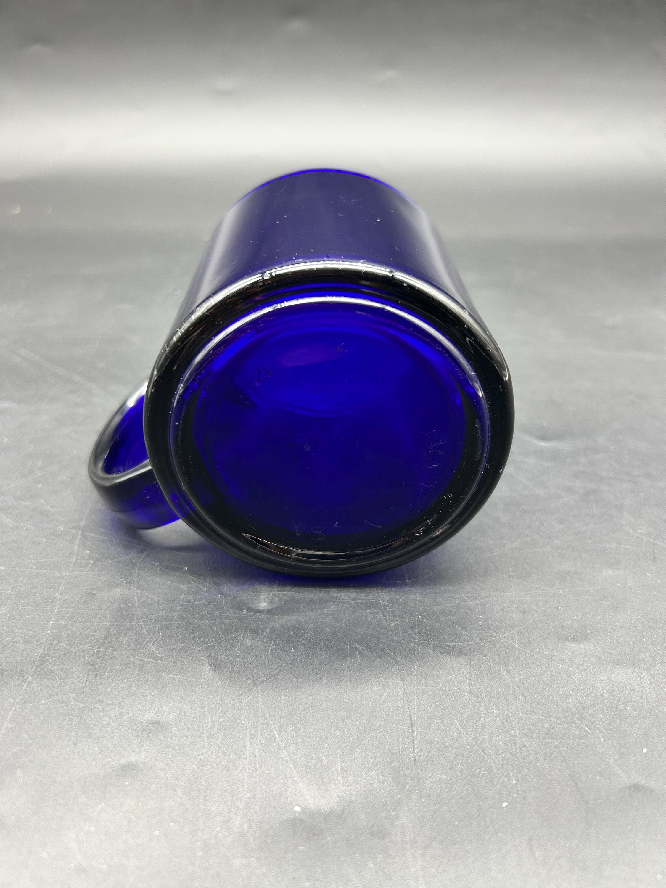 8 oz coffee cups with lids near me Karat PP Sipper Dome Lid for 8 oz Paper Hot Cup (Black) main image 0