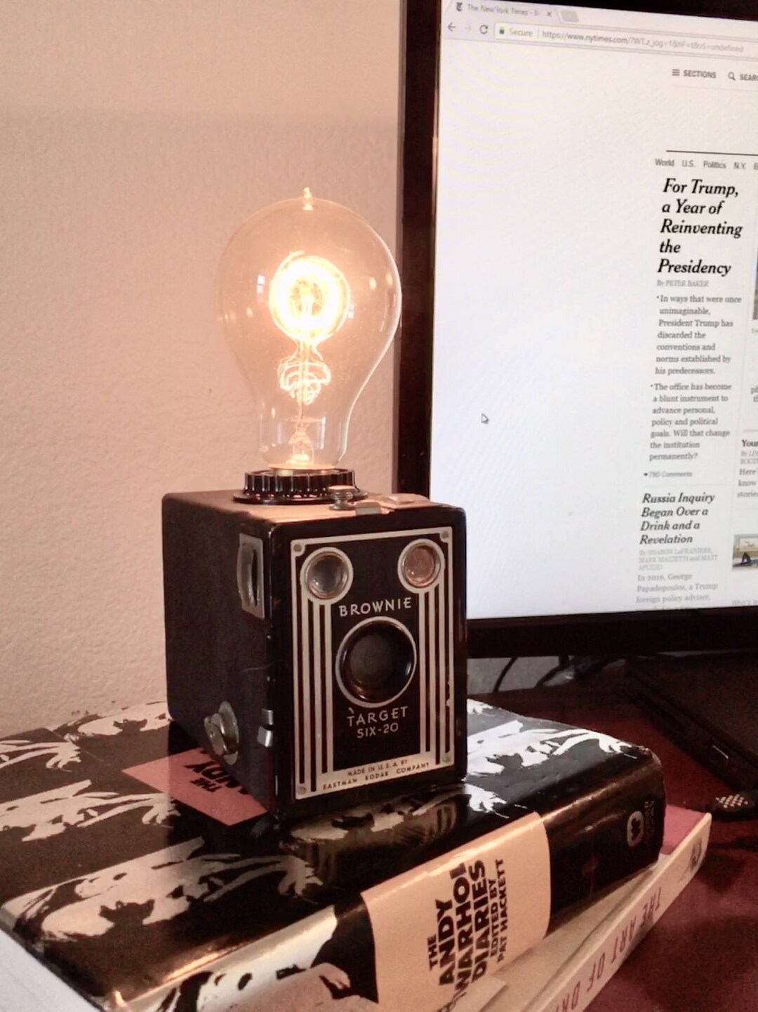 Lamp. Lightning . Box Camera Accent Light. Perfct Gift for ...