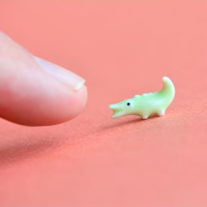 World&#39;s Tiniest Alligator Figurine | Miniature Hand-painted Porcelain | Incredibly Small Creatures | Collect them all!