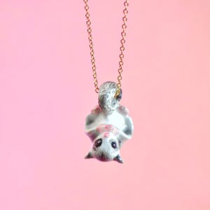 Zucker Glider Halskette | Handgefertigter Porzellanschmuck | Camp Hohl Sammler Heirloom Kunst | Das perfekte Geschenk | Sammle sie alle!