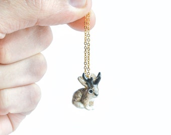 Collier Jackalope • Peint à la main • Fabriqué à partir de poussière d'étoile • L'imagination est énorme • La voilà ! • WAOUH ! C'est incroyable ! (AO019)