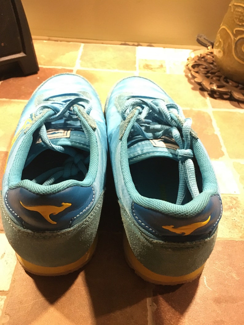 where to buy kangaroos sneakers