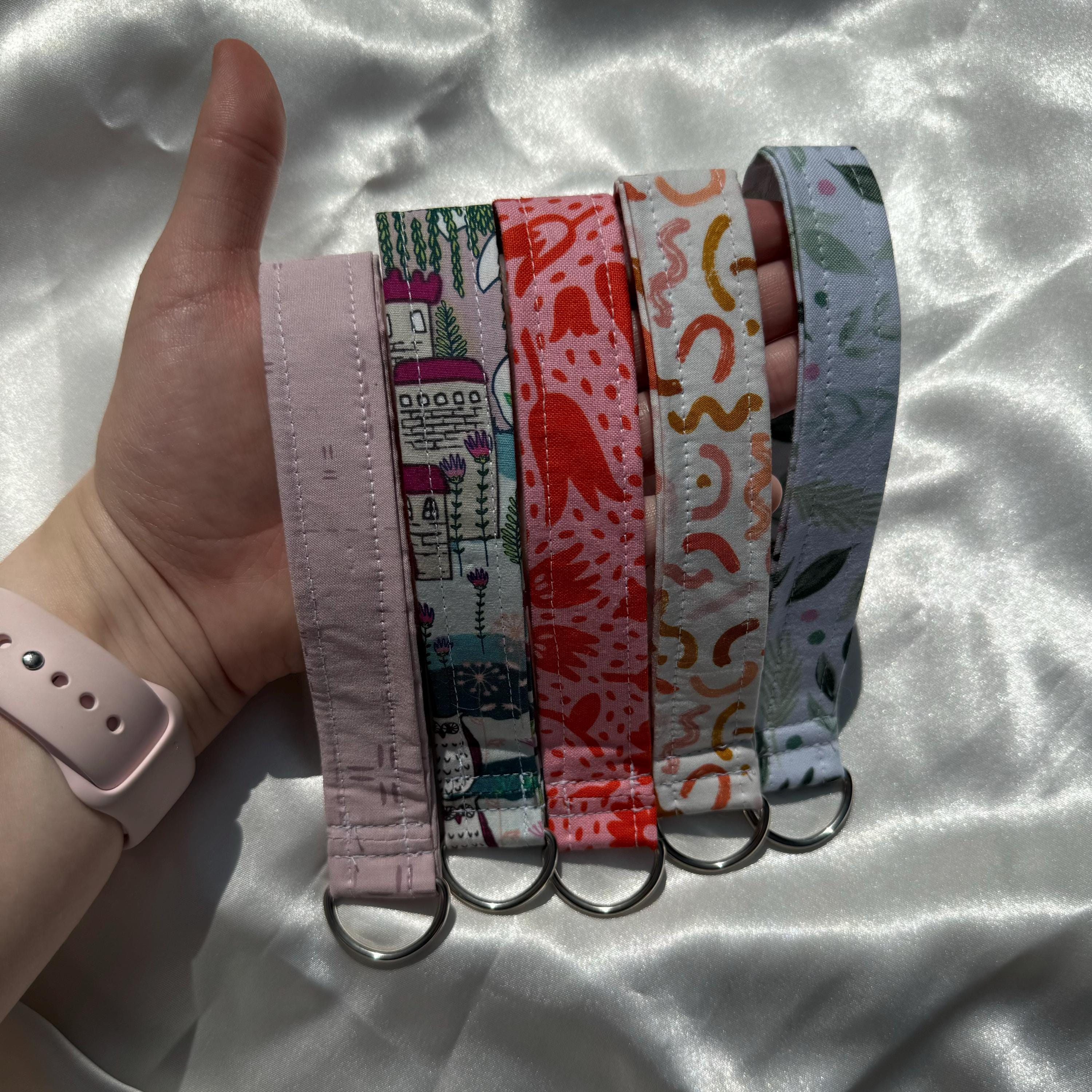 Handmade Fabric Keychain/Key Fob Wristlets | Cute Keychain | Fabric Keychain | Floral Keychain | Bridal Party Gift | Stylish Key Fob