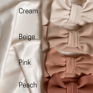 Big bow neutral colour stretchy soft baby headband image 2