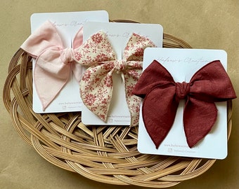 Neutral spring floral hair bow headband suitable for babies, children and adults