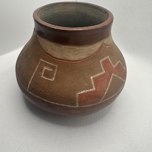 Vintage Native American Redware Pottery: San Juan/Santa Clara Pueblo Indian Clay Jar