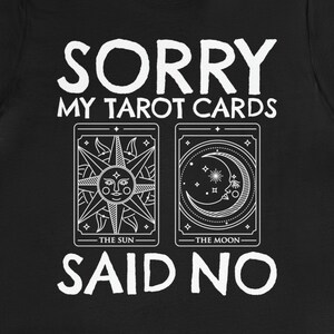 Tarot Leser Geschenk / Lustiges Tarot Kartenleser Shirt für Sie & Ihn / Wahrsagerin T-Shirt / Tarot Karten Geschenk