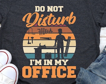 Lustiges Tischler Shirt Holzbearbeitung Geschenk Werkstatt Werkzeuge T-Shirt Handwerkskunst Baumeister Humor