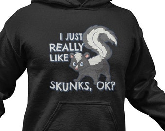 Skunk Hoodie Animal Lover Pet Owner Wildlife Nature Sweatshirt Gift Forest Zoology