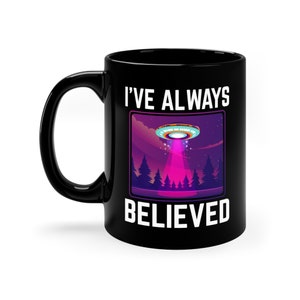 Flying Saucer Mug / Funny Alien Gift For Him & Her / UFO Fan Present / Spaceship Gifts / Outer Space Lover Coffee Cup / Sci-fi Universe Mugs