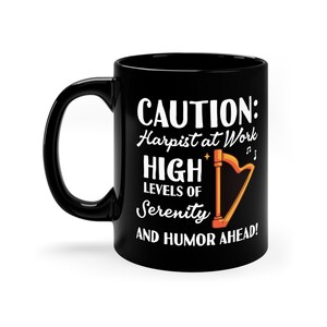 Mug harpe / cadeau harpiste drôle pour elle et lui / cadeau d'anniversaire de joueur de harpe / cadeaux pour professeur de harpe / tasse à café amateur de harpe / amateur de harpe