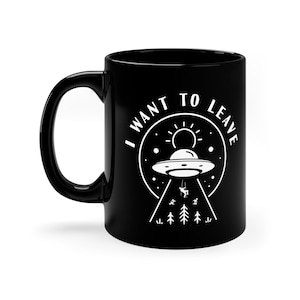 Alien Mug / Funny Flying Saucer Gift For Him & Her / UFO Fan Present / Spaceship Gifts / Outer Space Lover Coffee Cup / Sci-fi Universe Mugs