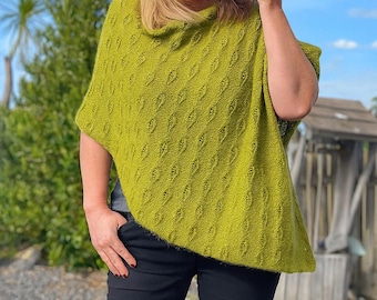 Scribbles poncho pattern