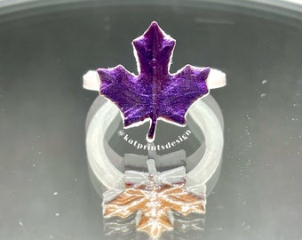 Anillos de muestra de esmalte de uñas de hoja de arce impreso en 3D de 10 quilates