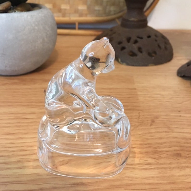 SALE Small Glass CityCatLead GlassAvon CollectableCrazy Cat LayFeline