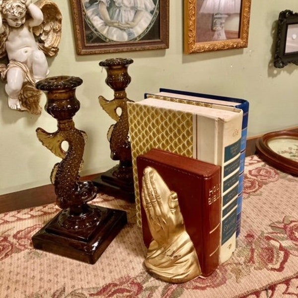 PAIR vintage 1940s-50s HOLY BIBLE bookends w/ praying hands - weighted / mid century Christian