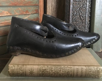 Handmade SHOES FORMEN 中古　言の葉の庭 1800's English Lancashire Shoes, Hand Cobbled, Tiny Nails