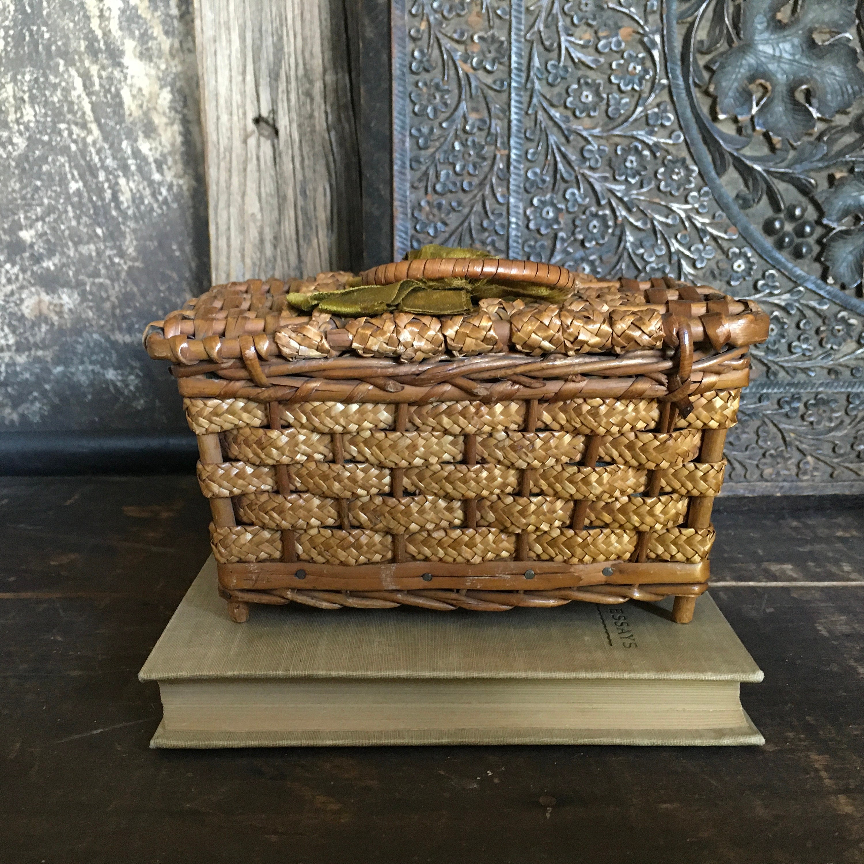 10+ Antique Sewing Basket Antique Sewing Basket; Germany, Braided Seagrass, Wicker, Silk
