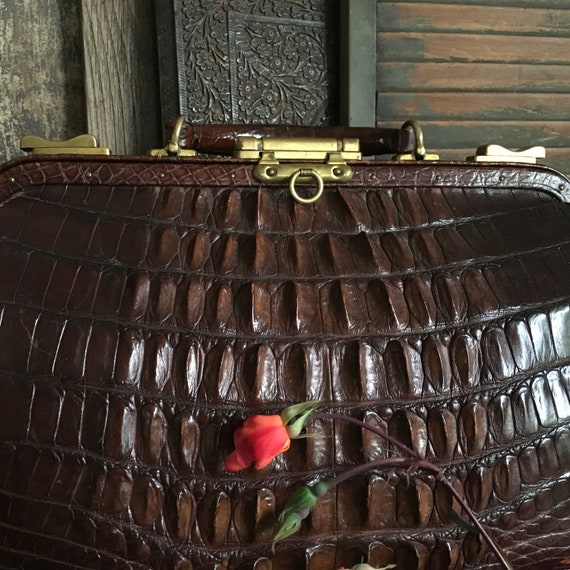 Late Victorian Hornback Alligator Bag, 15” Alligat