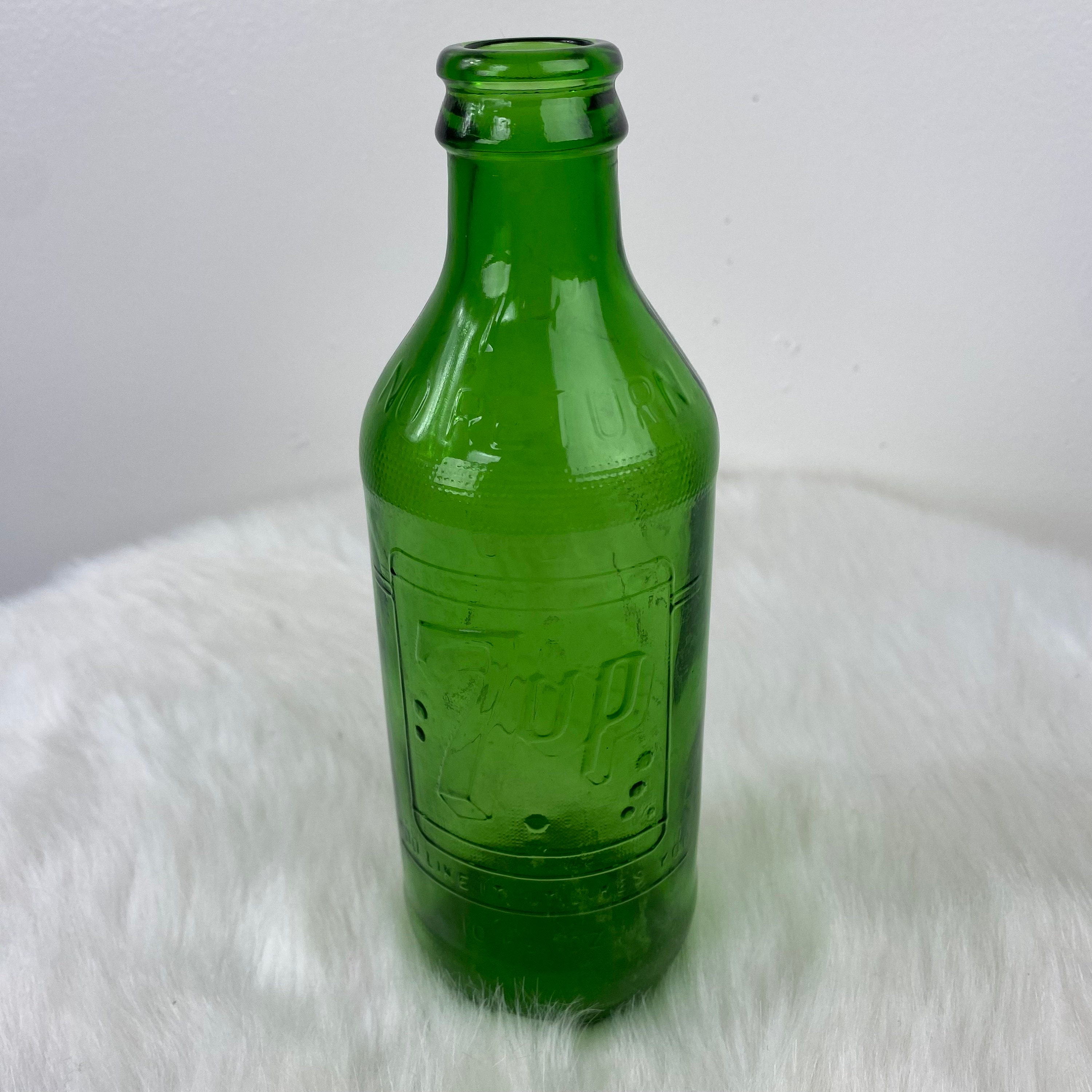 Vintage 1960s Lime Green Glass 7up Soda Bottle You Like It-it