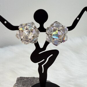 Vintage Aurora Borealis Faceted Glass Bead Cluster Clip-on Earrings