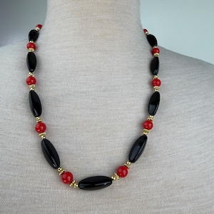 Vintage Black, Red Acrylic Bead w/ Gold Tone Spacers Beaded Necklace 25.5&quot;