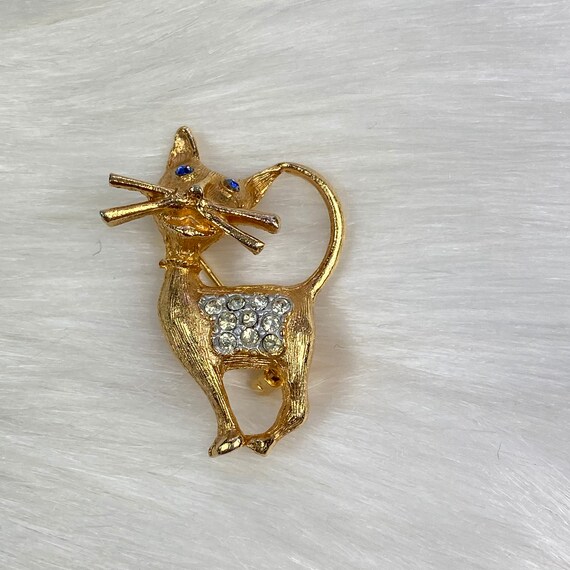 Vintage Gold Tone Cat Brooch with Rhinestones - image 1