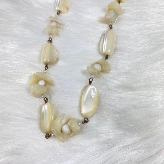 Vintage Mother of Pearl Nugget Brass Link Beaded … - image 5