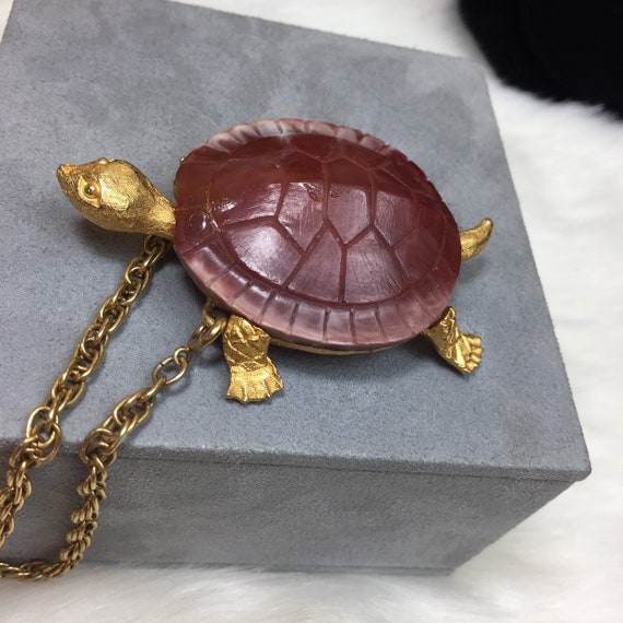 Vintage Signed Celebrity Turtle Pendant with Marb… - image 2