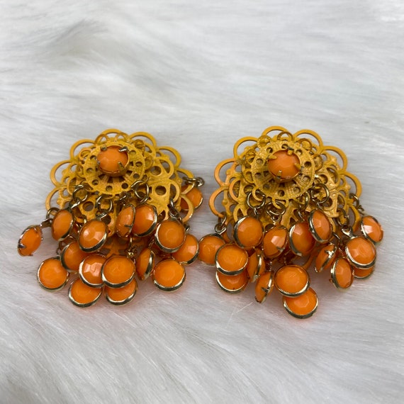 Vintage Orange Dangle Clip-On Earrings Hong Kong - image 5