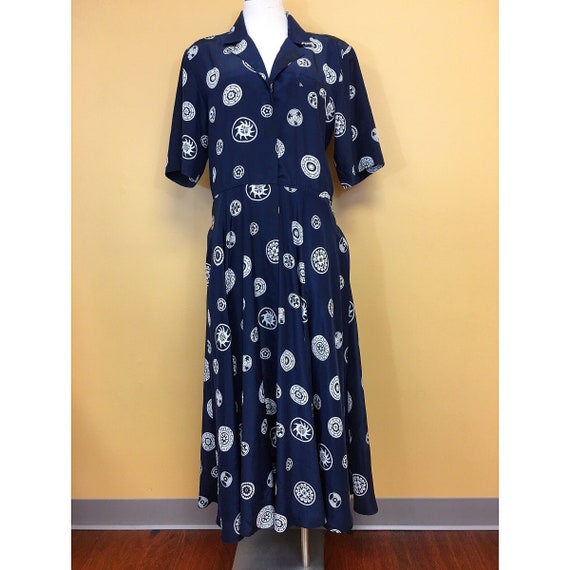 navy blue shirtwaist dress