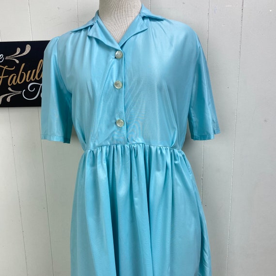 Vintage Blue Shirtwaist Style Nightgown - image 3