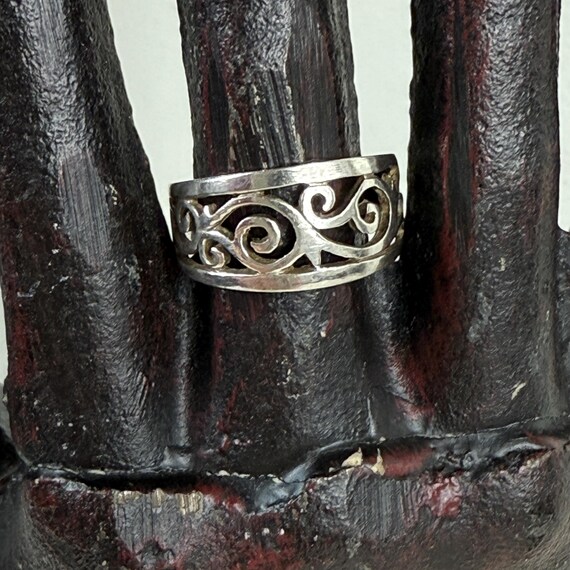Sterling Silver Open Scrollwork Ring Size 7.75 - image 1