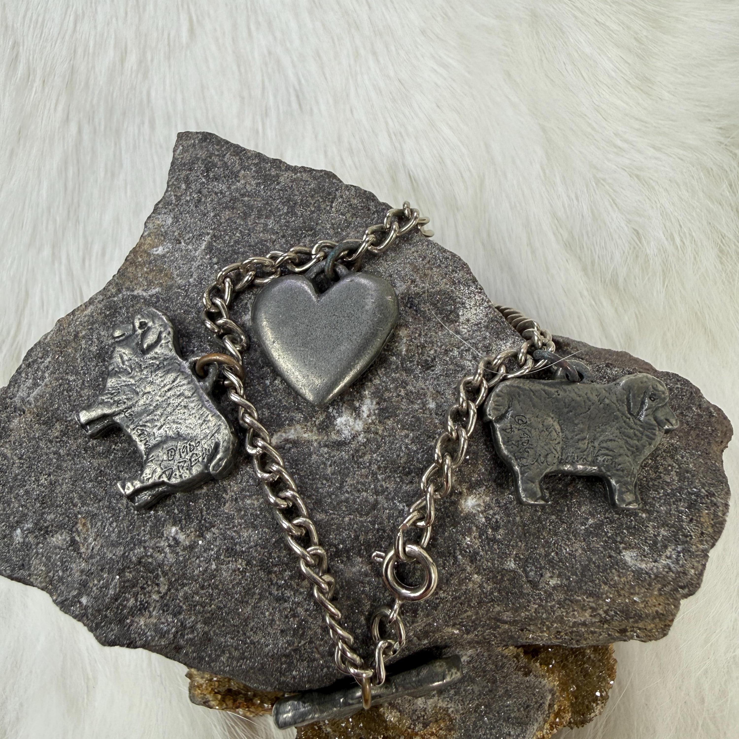 Vintage 1986 D.P. Ltd. Maiden Vermont Pewter Sheep & Heart Charm