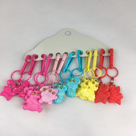 Vintage 80/'s Plastic Charm Bell clip Necklace white Teddy Bear Google Eyes