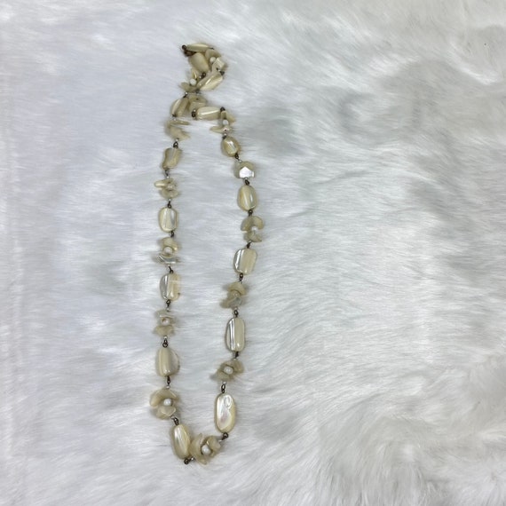 Vintage Mother of Pearl Nugget Brass Link Beaded … - image 4