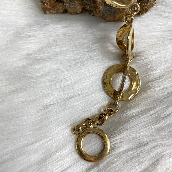 Dimensional Gold Tone Disc Link Bracelet Toggle C… - image 7