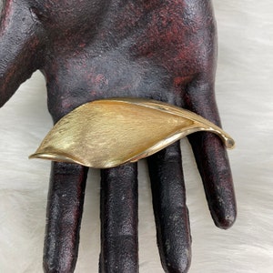 Vintage Brushed Gold Tone Leaf Brooch 1&quot; X 3&quot;