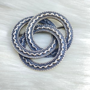 Vintage Silver Tone Interlocking Hoops Brooch