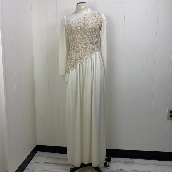 Vintage 70s Sylvia's Lawrence Ivory & Taupe Lace … - image 1