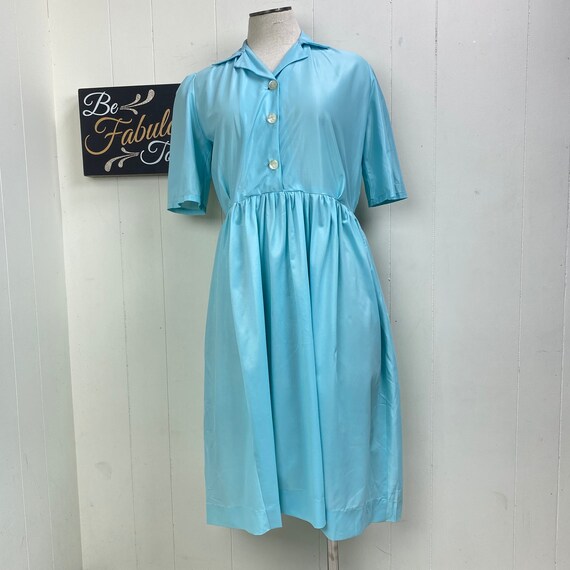 Vintage Blue Shirtwaist Style Nightgown - image 2