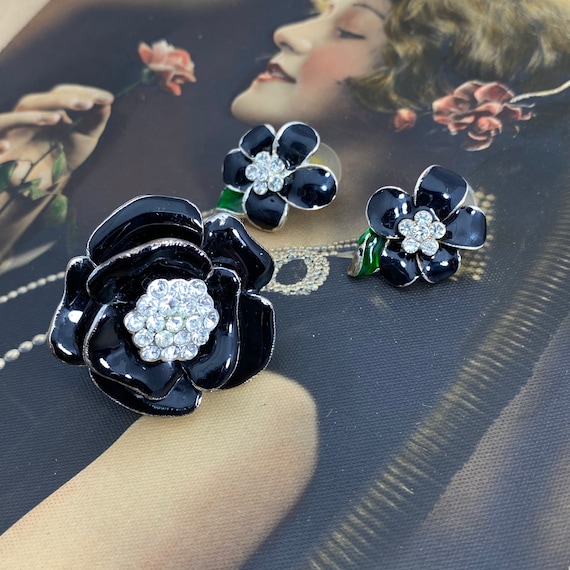 Vintage Black Enamel and Rhinestone Flower Set - image 1