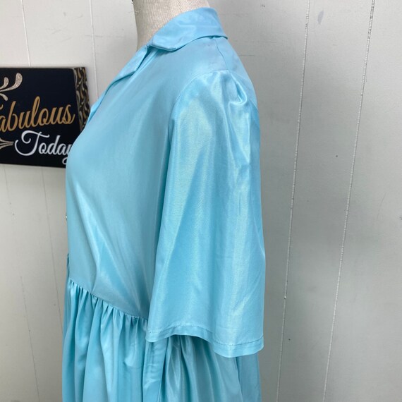 Vintage Blue Shirtwaist Style Nightgown - image 5