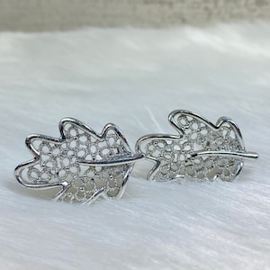 Vintage Sarah Coventry Silver Tone Leaf Clip-on Earrings