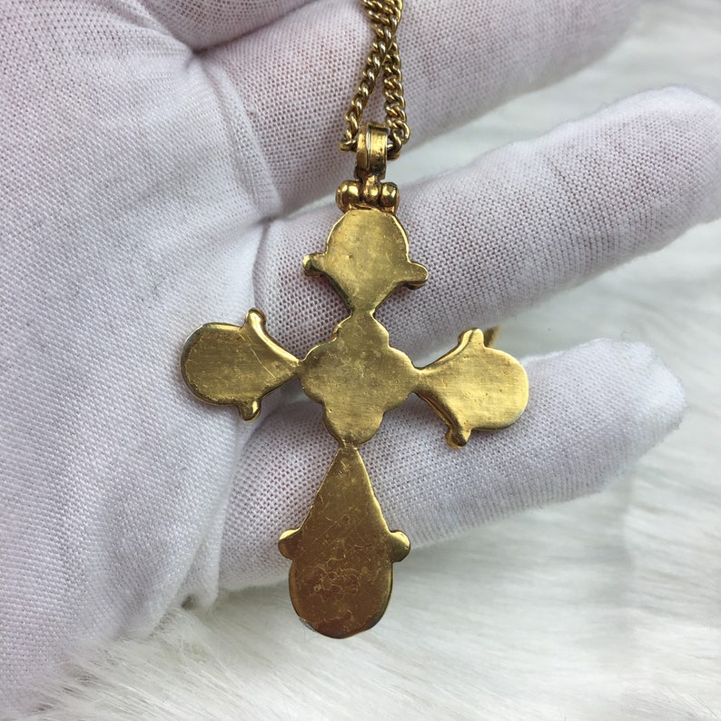 Vintage Gold Tone /& Green Celtic Cross Necklace Free Shipping
