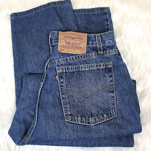 Vintage Women’s High Waisted Levi&#39;s 560 Medium Wash 100% Cotton Jeans 12 MIS L Made in USA