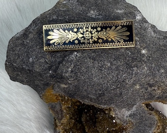 Vintage MMA Metropolitan Museum of Art Enamel Pin Brooch Black & Gold Art Deco